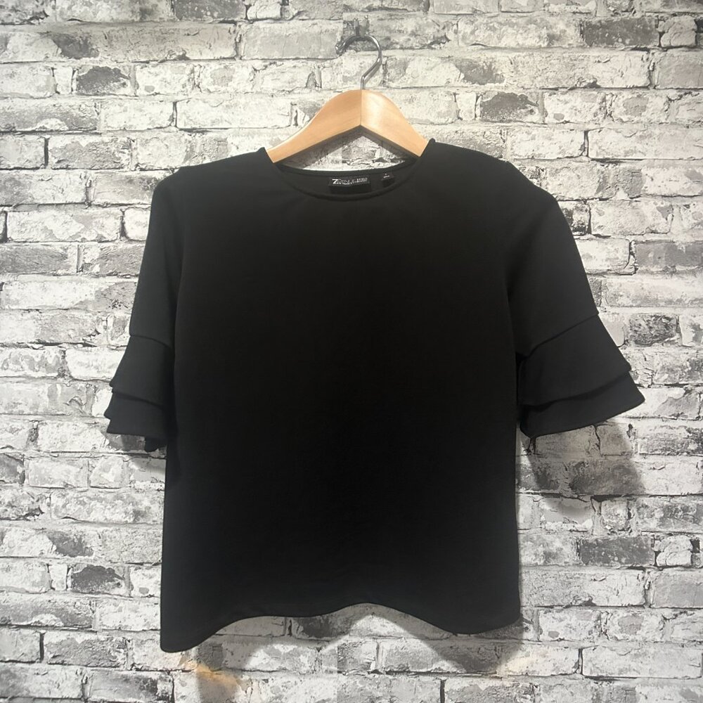 EUC 7th Avenue New York & Co Design Studio Women's Black Blouse Size Small